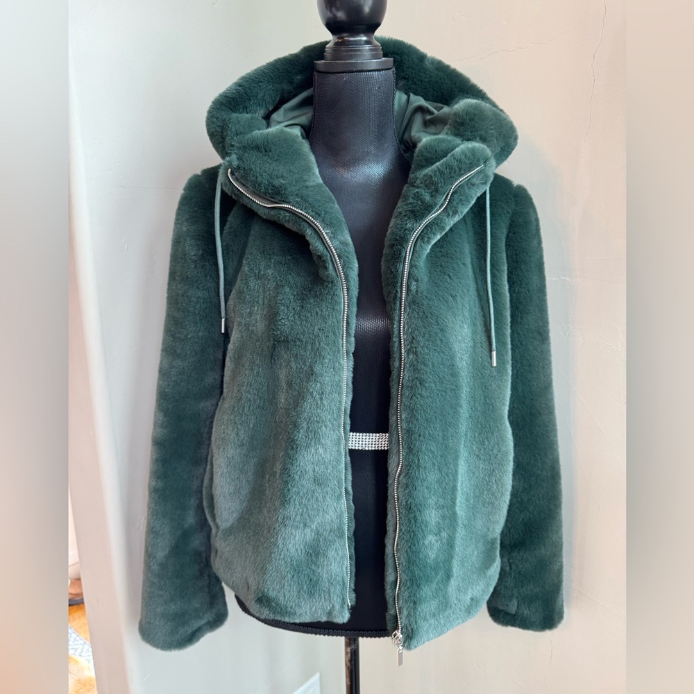 Rachel Zoe Plush Teddy Hooded Jacket Women’s Size Medium
